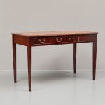 1024 5504 WRITING DESK